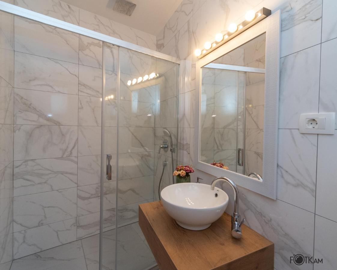 Libar Studio Apartments Baška Voda Exteriér fotografie