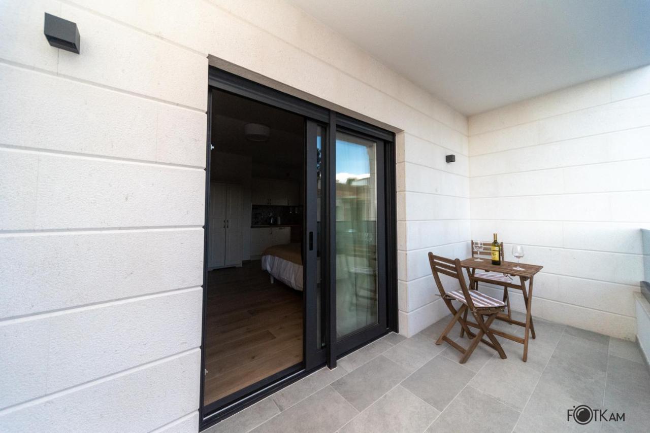Libar Studio Apartments Baška Voda Exteriér fotografie